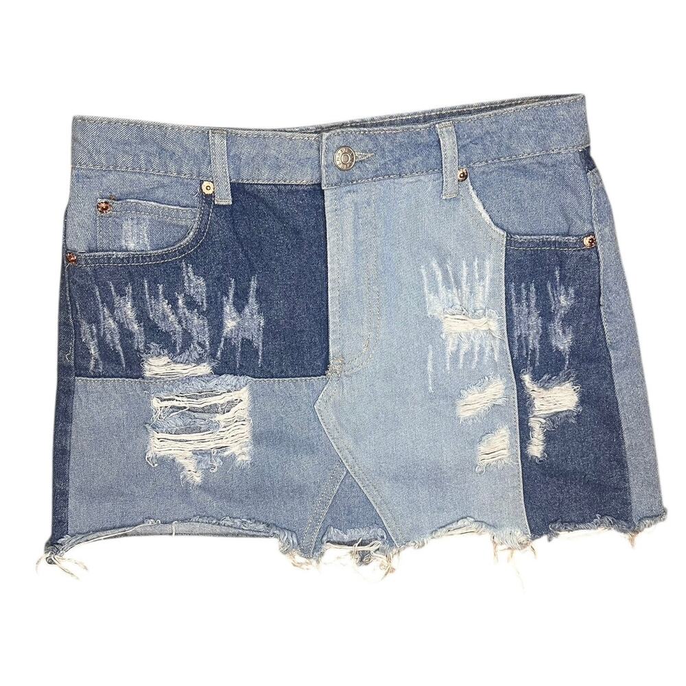 Sunset + Spring Denim Patchwork Mini Skirt – Distressed Raw Hem – Women’s Medium